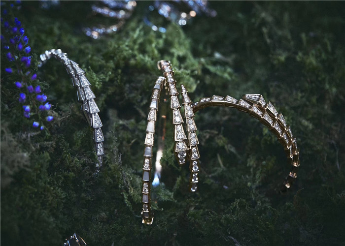 son şirket davası hakkında Çin altın mücevher üreticileri