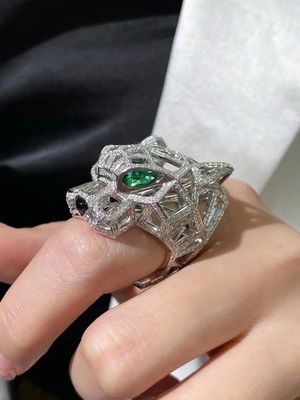 1pcs 18k White Gold Diamond Ring VVS Diamond Panther Brand Ring