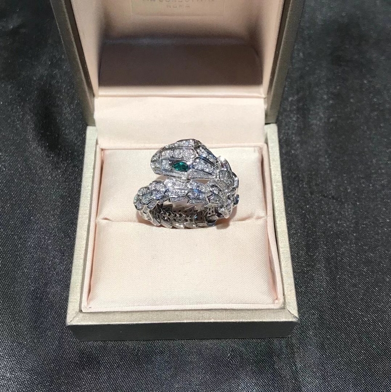 18k white gold diamond ring Diamond  Serpenti Ring 18k White Gold Emerald eyes