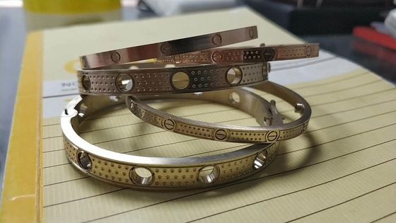OEM 18k Katı Altın Mücevherler Çin Fabrikası Özel Marka Mücevher Montajları Ve Ayarları