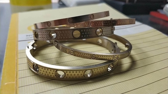 OEM 18k Katı Altın Mücevherler Çin Fabrikası Özel Marka Mücevher Montajları Ve Ayarları