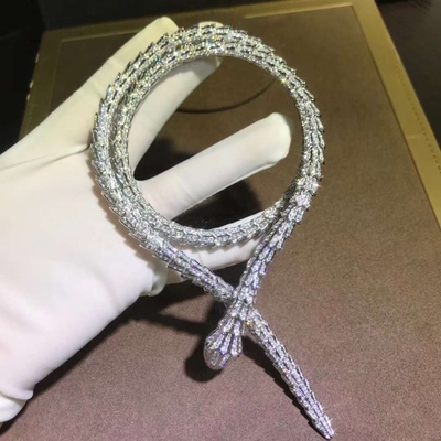 Paris Mücevher Markaları 18K Altın Elmas Mücevher Geometrik Çiçekli Soyut Mücevher Üretici